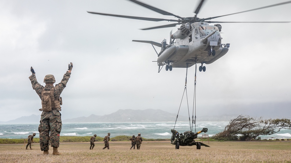 First JLTV External Lift on Marine Corps Base Hawaii