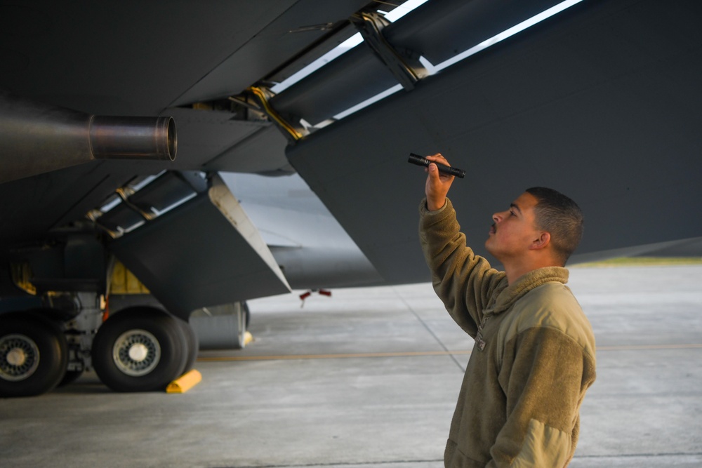 909th Air Refueling Squadron takes to the skies for RED FLAG-Alaska 21-3