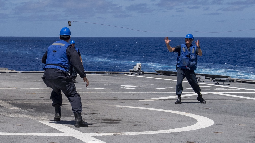 Fueling At Sea between USS Charleston (LCS 18) and USS America (LHA 6)