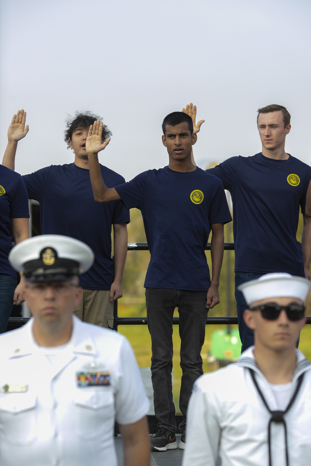 Future Sailor swears in during Boise Navy Week