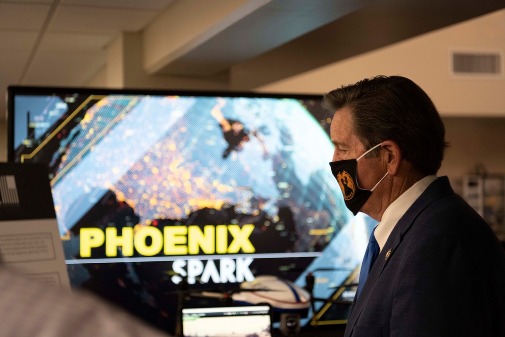 Congressman John Garamendi visits Gonge Innovation Lab