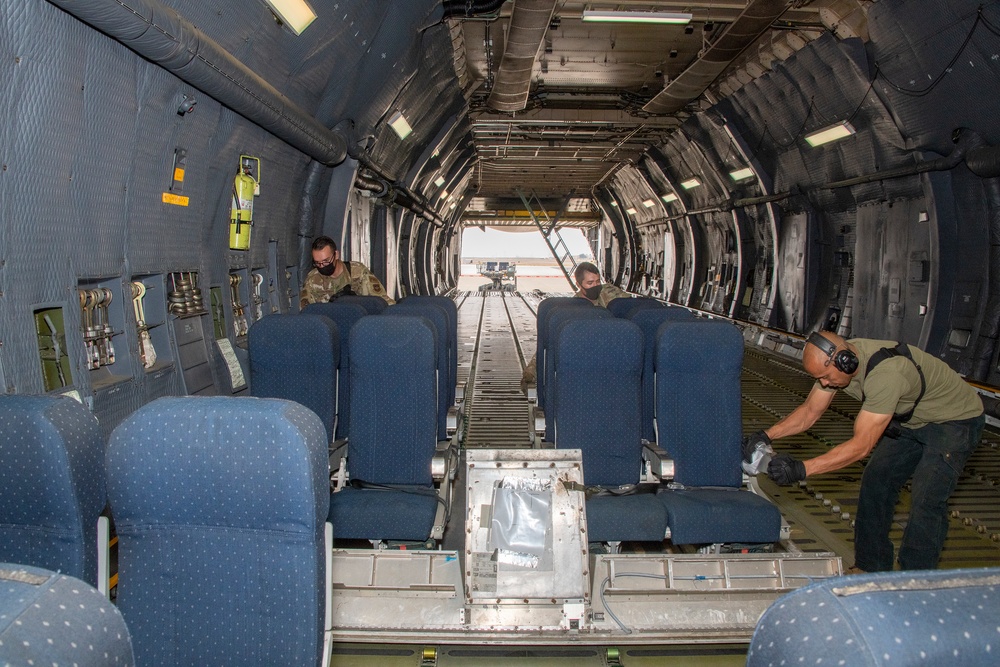 Cargo equipment lift, Travis AFB