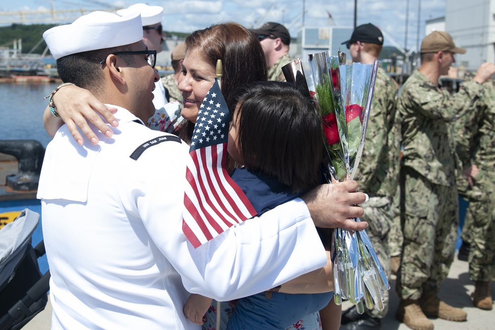 USS San Juan (SSN 751) Homecoming