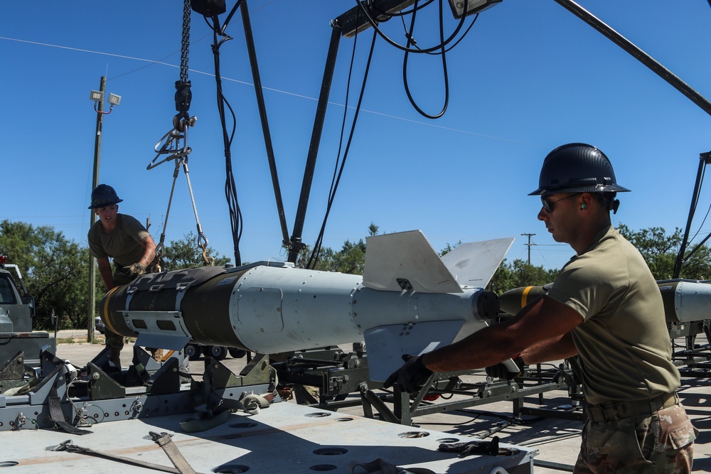 Dyess Airmen participate in Global Strike Challenge