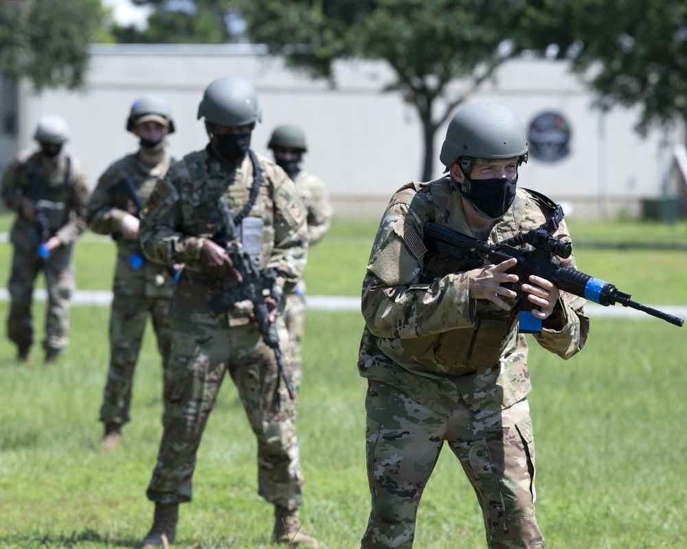 Reservists perform training for future deployments