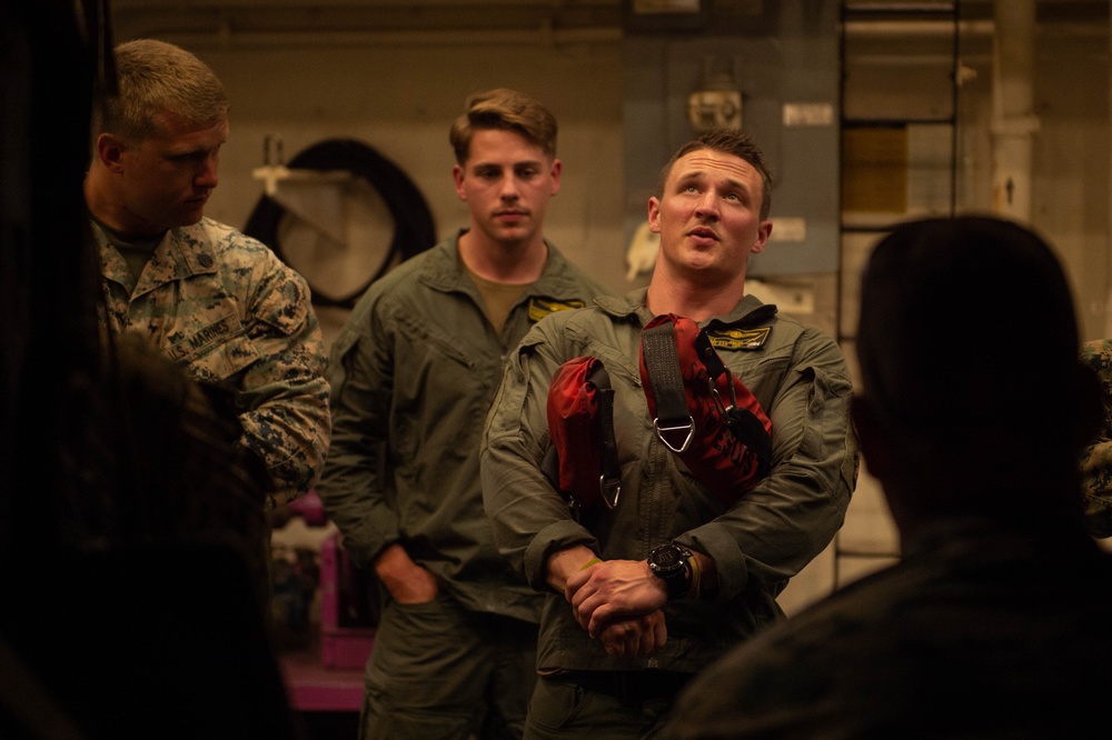 HSC 26 Conducts Rescue Strop Training with 1st Battalion, 6th Marine Regiment