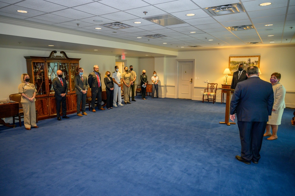 Secretary of Defense swears Secretary of the Navy