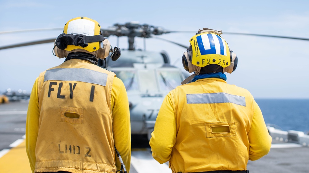 11th MEU arrives on USS ESSEX