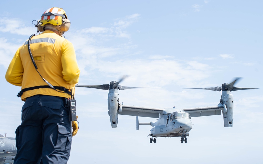 11th MEU arrives on USS ESSEX