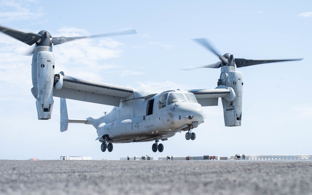 11th MEU arrives on USS ESSEX