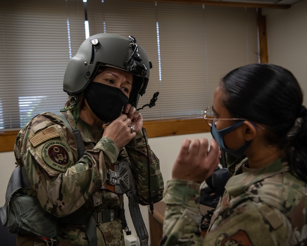 CMSAF Bass visits Kadena