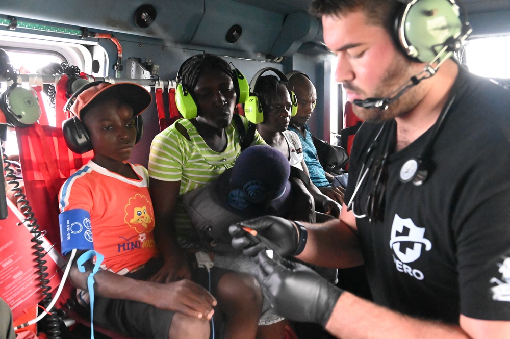 Coast Guard performs medevac in Haiti