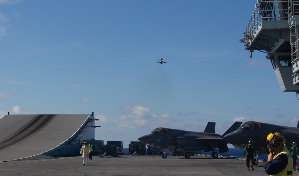 VMFA-211 Supports Exercise Coral Mustang