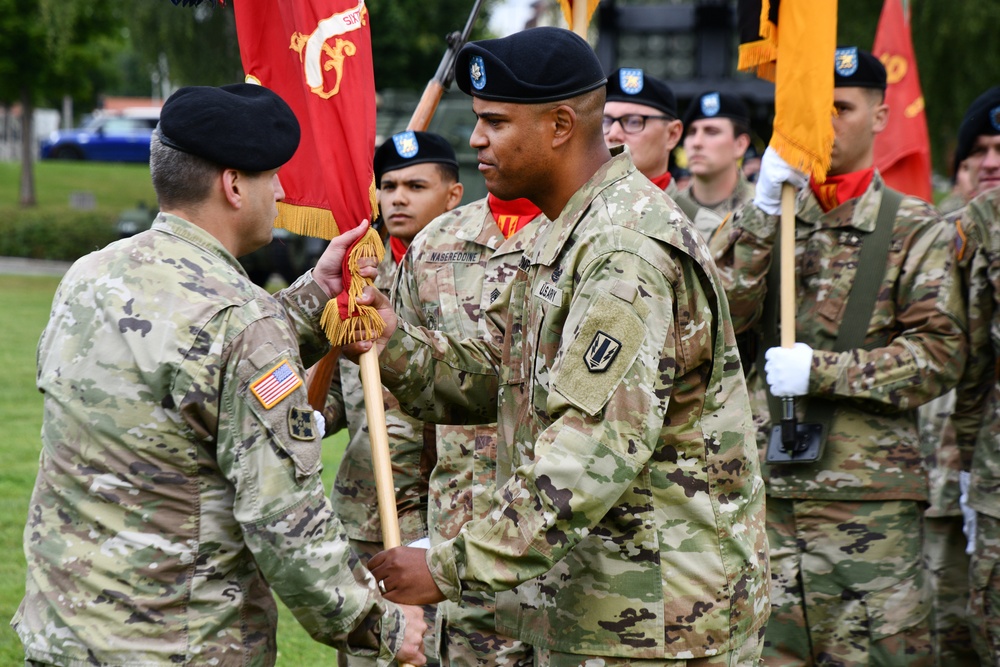 1-6 FAR Change of Command