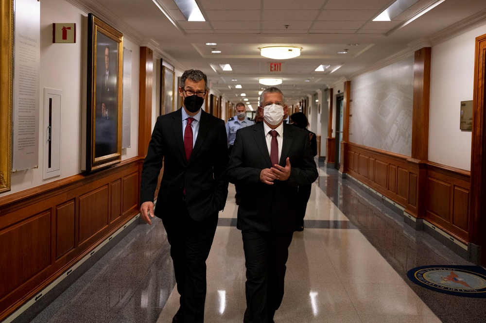 Undersecretary of Defense meets with Israel Director General