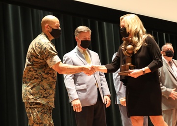 Awarding Excellence: MCSC Marines, civilians recognized for acquisition efforts