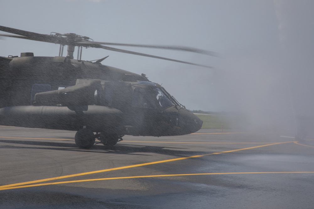 After 25 Years of Service, CW4 Petro Conducts His Final Flight