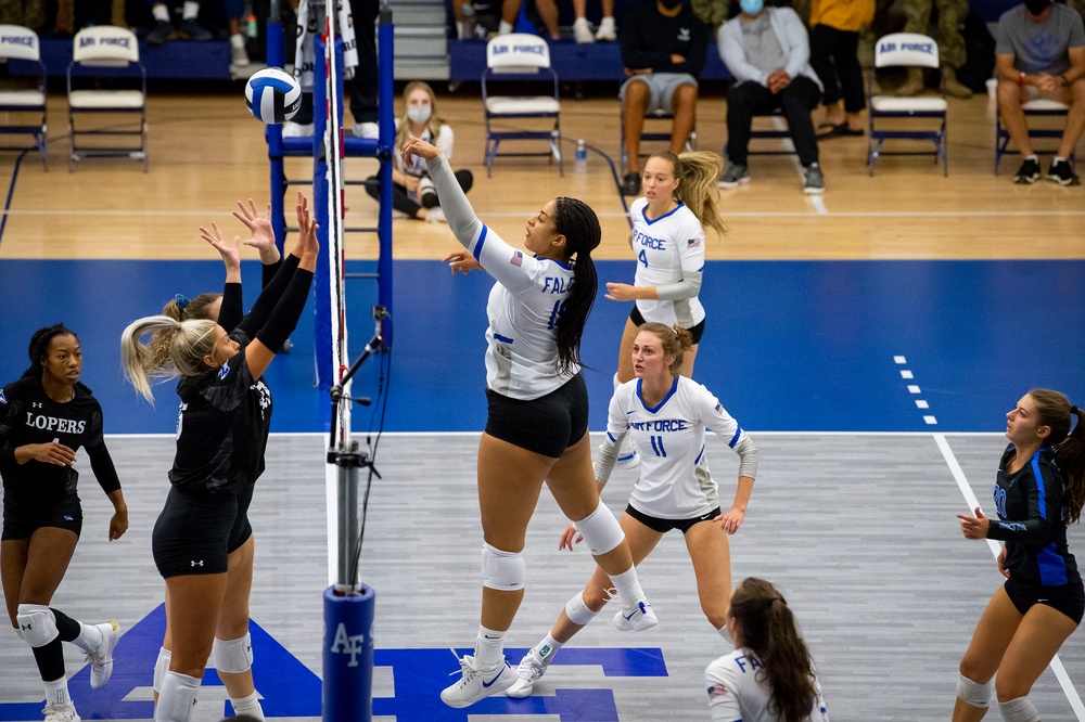 USAFA Volleyball vs Kearney