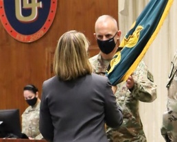 Gibbons becomes Army Logistics University commandant