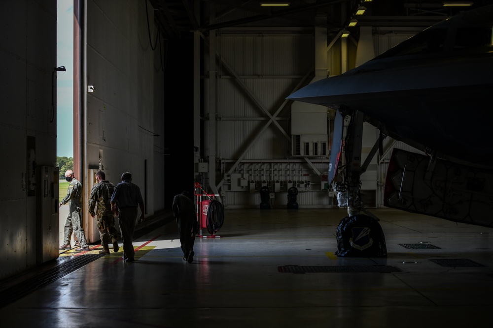 U.S. Strategic Command's Rear Adm. Mark Behning visits Whiteman Air Force Base, tours B-2 Spirit