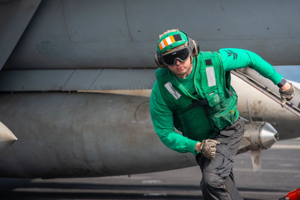 USS Ronald Reagan (CVN 76) Flight Operations