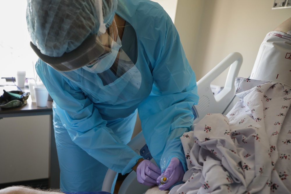 U.S. Air Force Medical Response Team Supports Baton Rouge Hospital