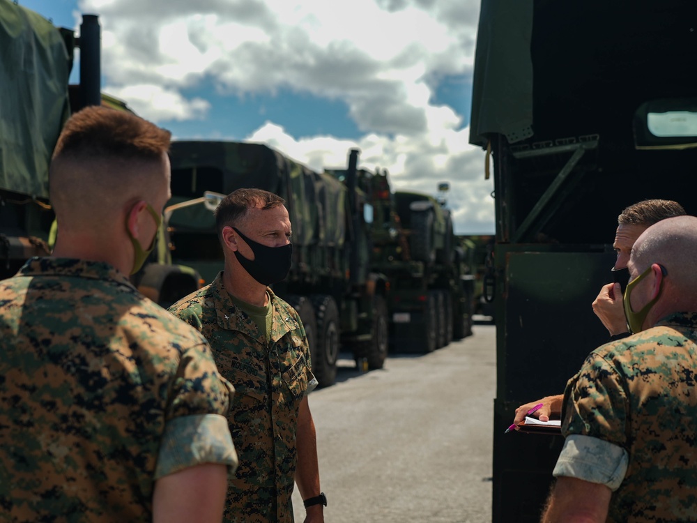 Marines with 3d MLG and 3d Marine Division conduct an Alert Contingency MAGTF drill