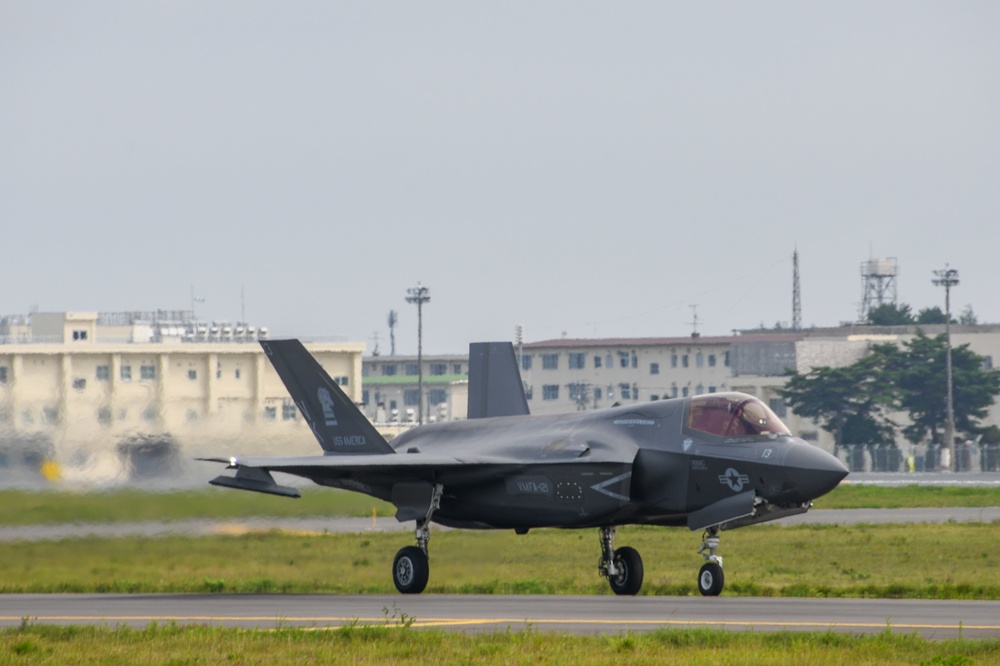 VMFA-121 Trains at Misawa Air Base