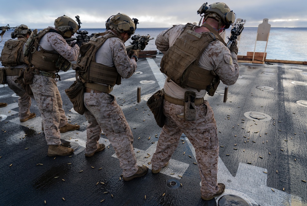 USS Pearl Habor Public Affairs