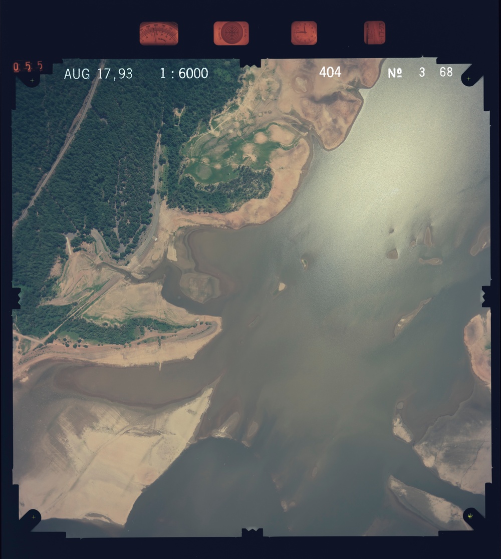 083281.056 - Nimrod Lake.404.1