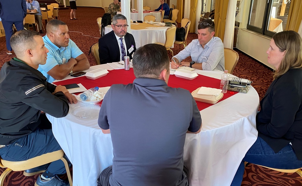 405th AFSB holds commander’s forum to define priorities, align efforts