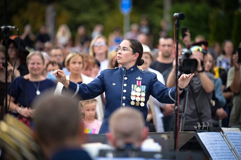 USAFE Band performs in a Ukrainian Flag Day concert