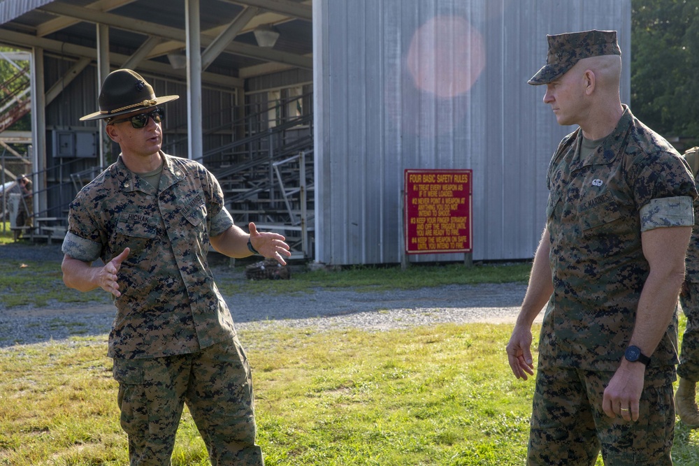 Top Enlisted Marine hosts Senior Enlisted Symposium