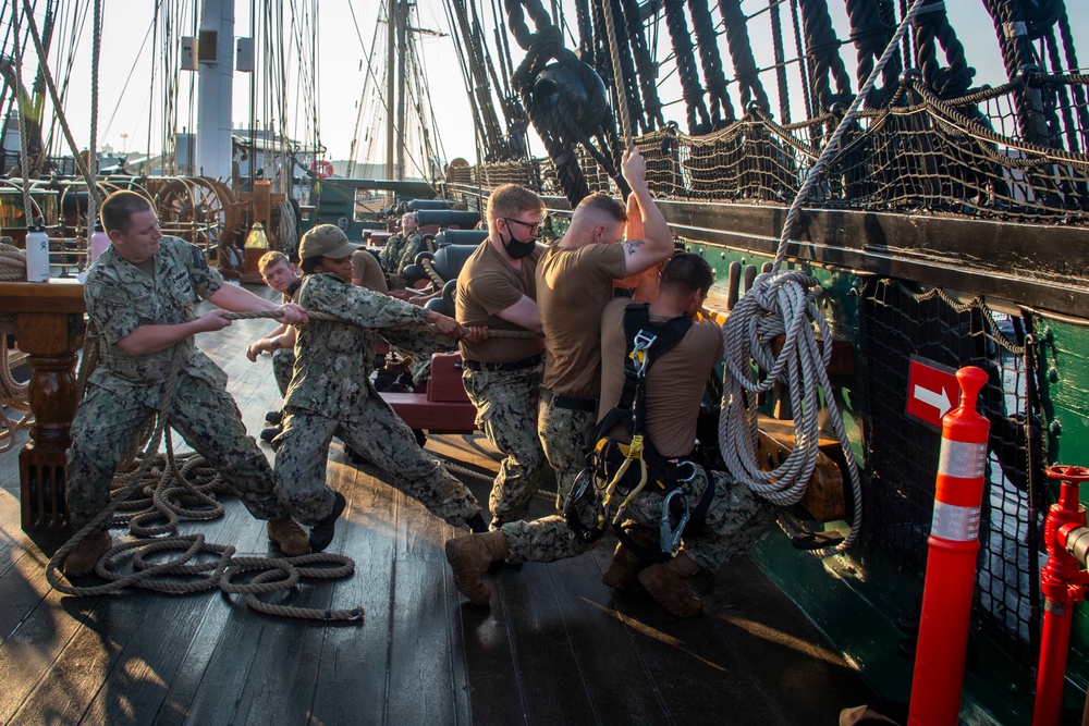 DVIDS - Images - Sailors line handle aboard USS Constitution [Image 3 of 5]