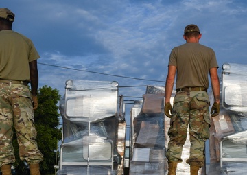 Dyess Airmen deliver cargo to those in need