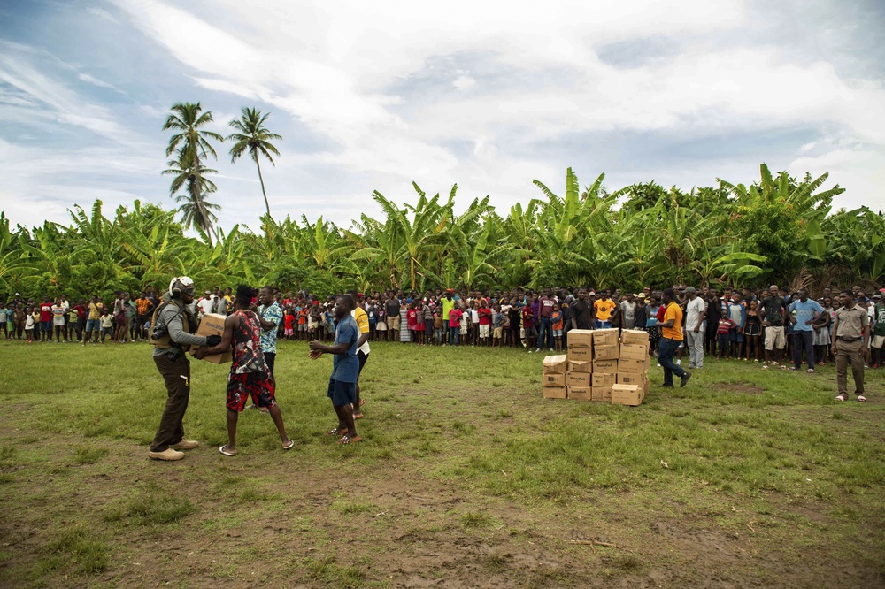 HSC 26 Delivers Food To Haitians