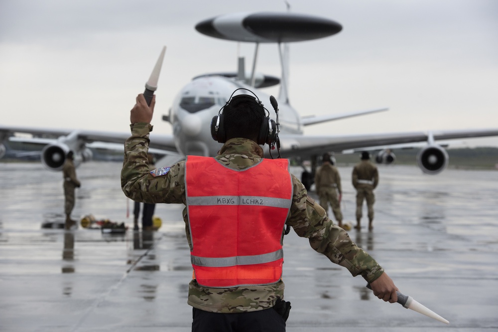 718th AMXS maintainers recover an E-3 Sentry during RED FLAG-Alaska 21-3