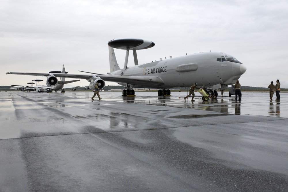 718th AMXS maintainers recover an E-3 Sentry during RED FLAG-Alaska 21-3