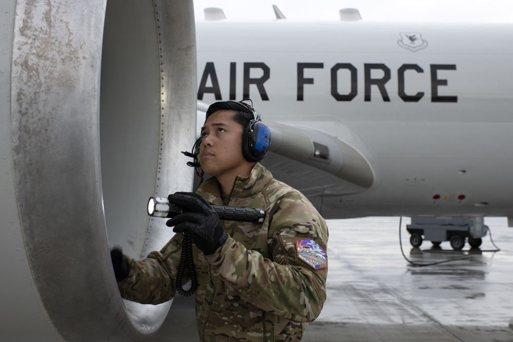 718th AMXS maintainers recover an E-3 Sentry during RED FLAG-Alaska 21-3