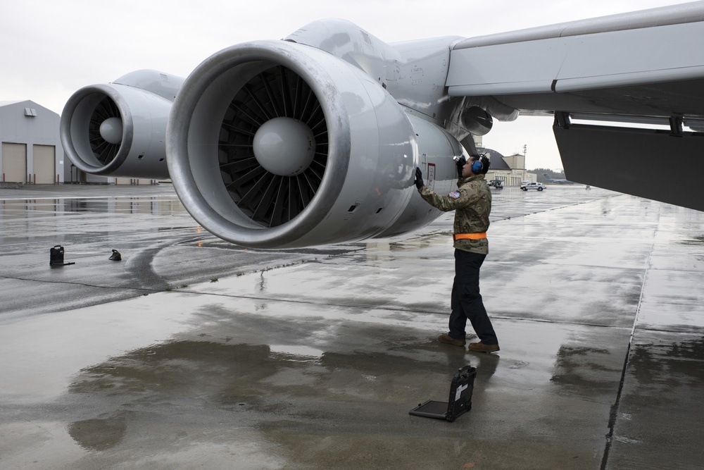 718th AMXS maintainers recover an E-3 Sentry during RED FLAG-Alaska 21-3