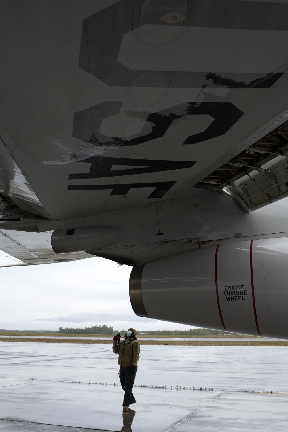 718th AMXS maintainers recover an E-3 Sentry during RED FLAG-Alaska 21-3