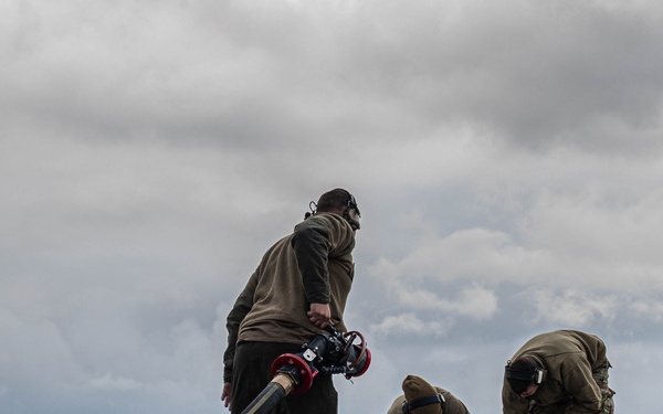 Maintainers: Keeping the F-22 in the fight