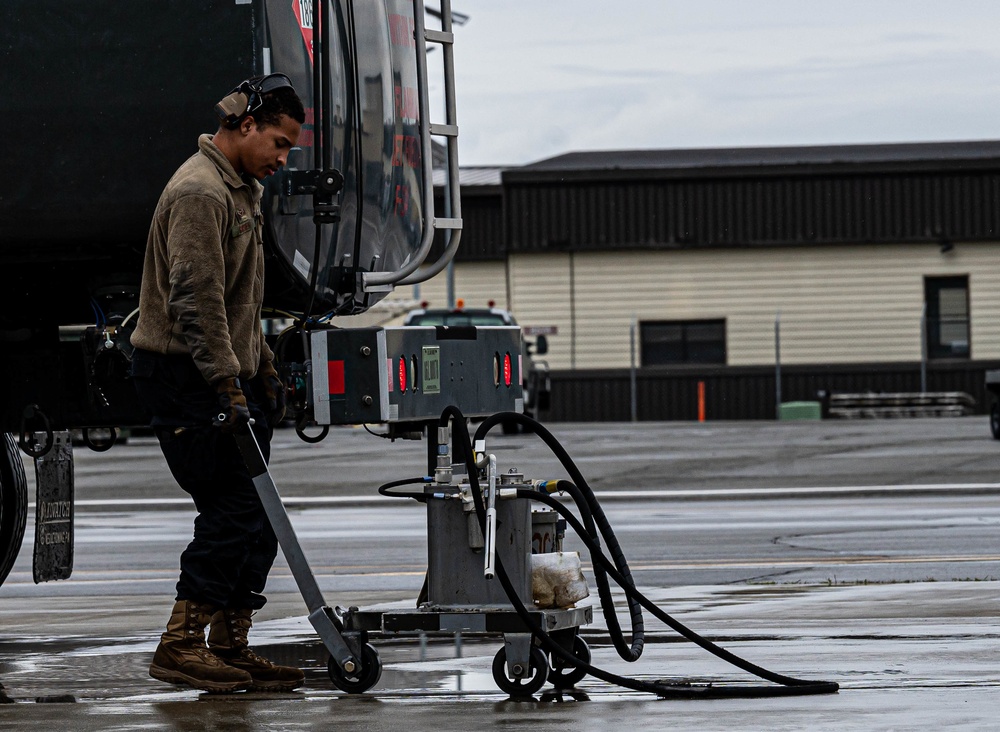 Maintainers: Keeping the F-22 in the fight