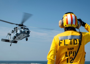 First Aircraft Launched and Recovered From GHWB Post-Avail