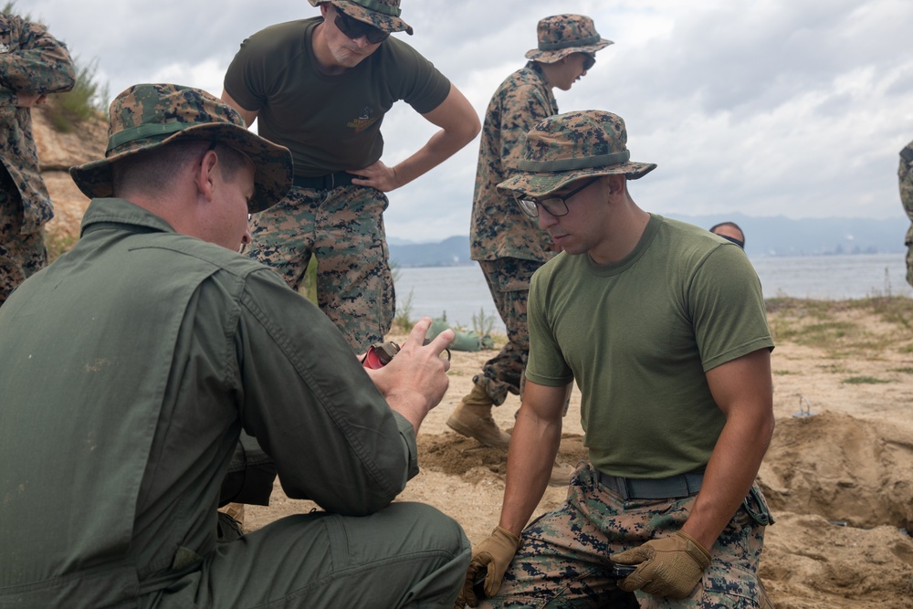 Explosive Ordinance Disposal Conducts Training Exercise