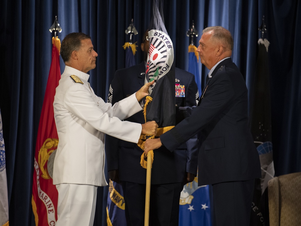 Lt. Gen. Rupp takes command of U.S. military in Japan