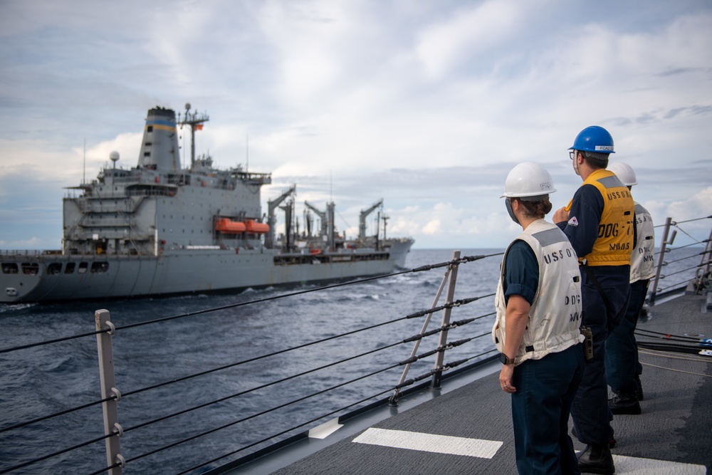 USS O'Kane (DDG 77) Conducts Replenishment-at-Sea