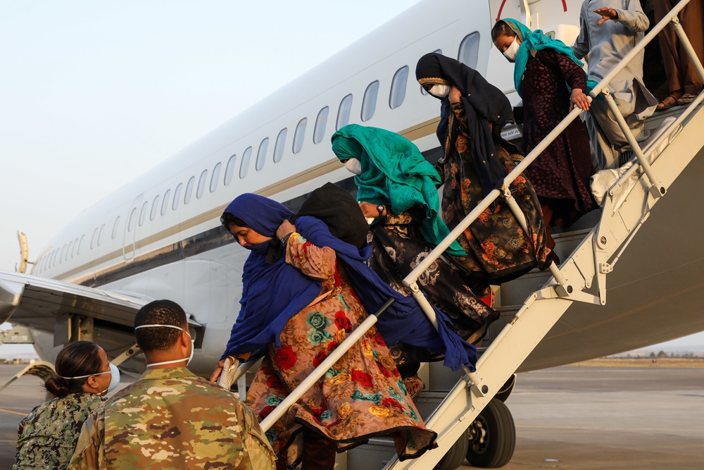 Afghanistan evacuees arrive at NAS Sigonella