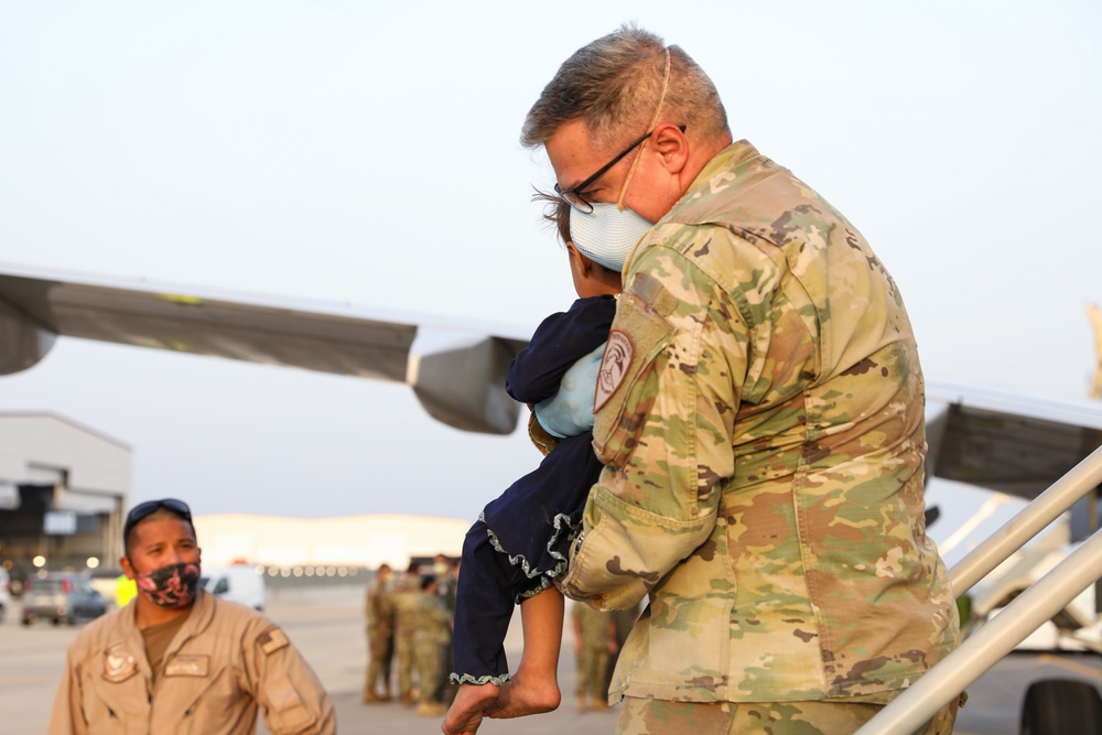 Afghanistan evacuees arrive at NAS Sigonella