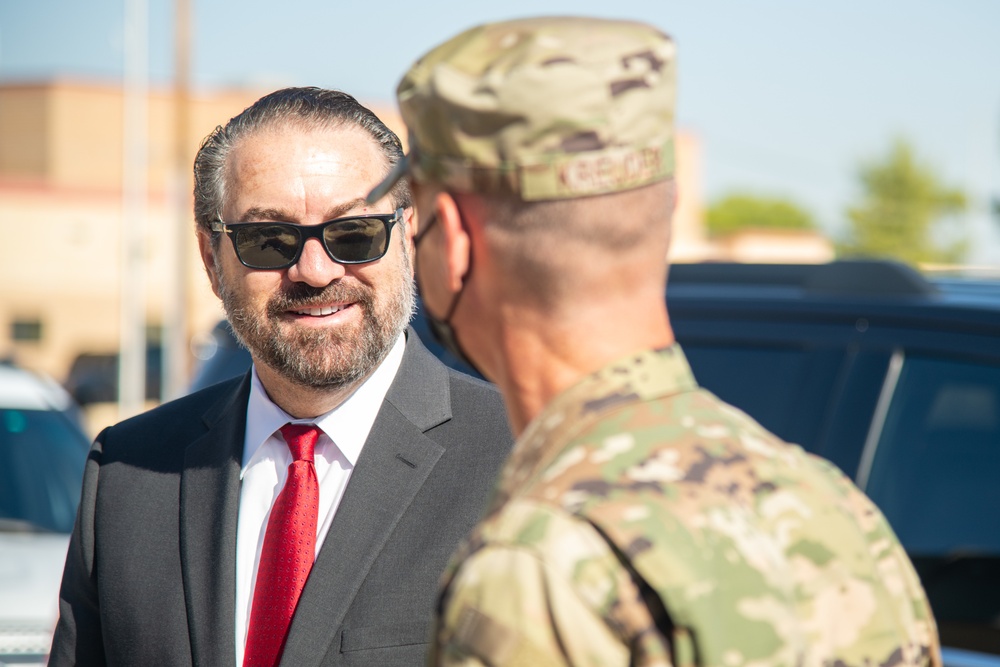 Arizona Attorney General visits Luke